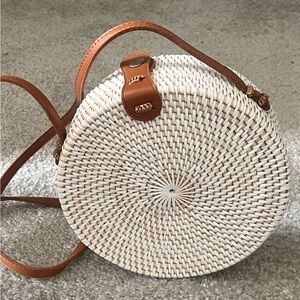 Unbranded White Straw Exterior Bags & Bohemian interior handbag 8" diameter